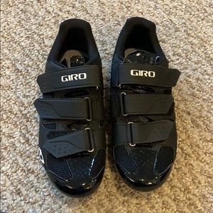 Giro Size 40 indoor cycle shoes